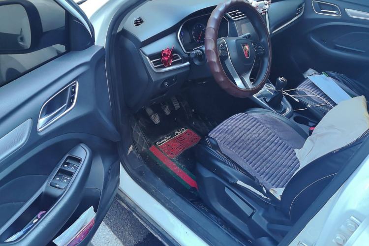 Used Roewe RX3 2020 1.6L Manual 4G Connect Super-Fresh Elite Edition