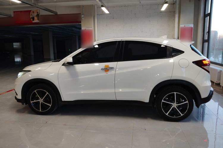 Used Honda Vezel 2019 1.5L CVT Luxury Model China V
