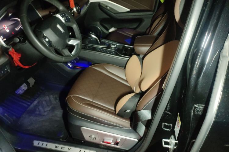 Used Wey VV6 2021 2.0T Two-Wheel Drive Smart Protection+
