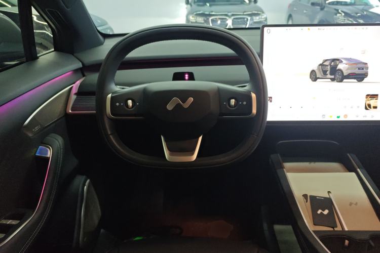 Used ONVO L60 2024 60 kWh Rear-Drive Version
