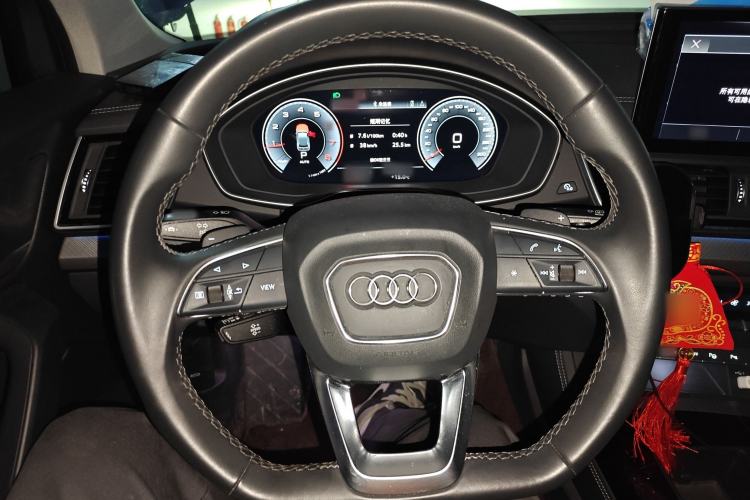 Used Audi Q5L 2022 40T Luxury Dynamic Model