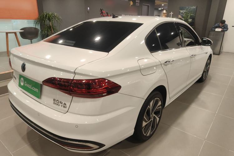 Used Volkswagen Bora 2023 300TSI DSG Prestige Edition