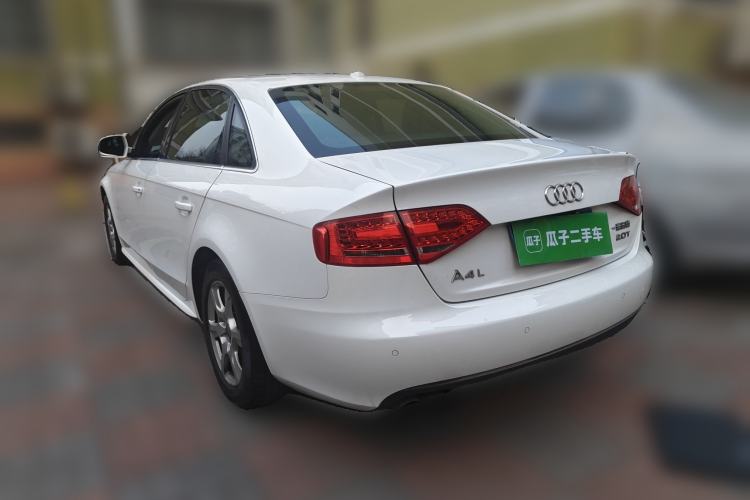 Used Audi A4L 2010 2.0 TFSI Technology Edition
