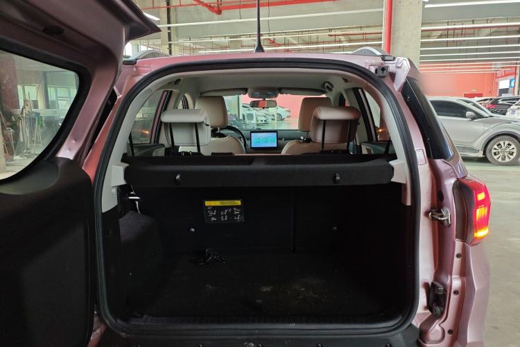 Used BYD Yuan Pro 2023 401KM Luxury Version Trunk