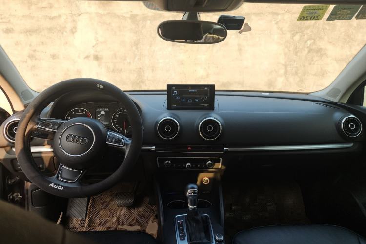 Used Audi A3 2014 Limousine 35 TFSI Automatic Comfort Model