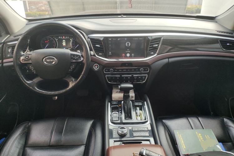Used GAC Trumpchi GS8 2017 320T Four-Wheel Drive Luxury Smart Connectivity Version (7 Seats)
