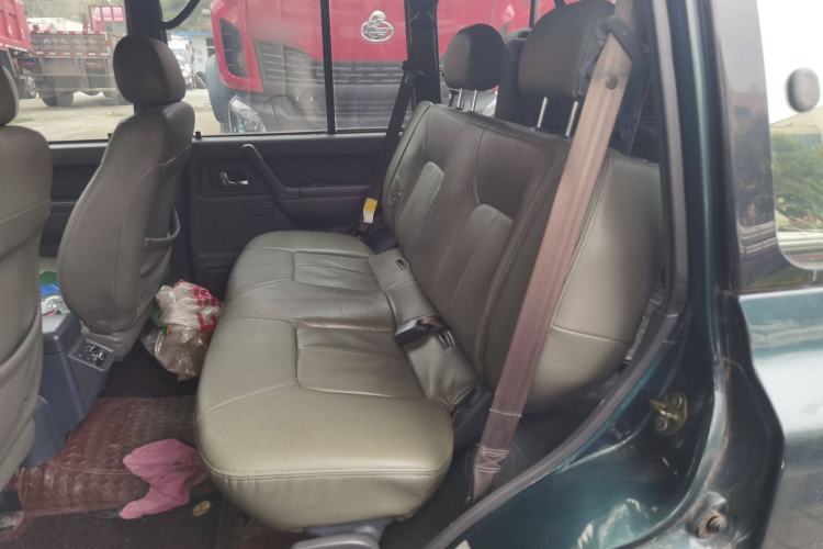 Used Leopaard Heijingang 2009 2.4L Manual Transmission 4x4 China Stage III