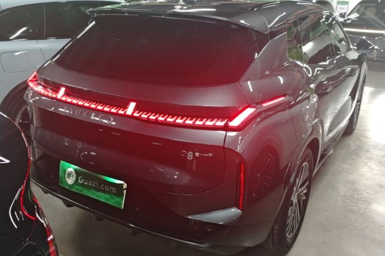 Used Lynk & Co 08 EM-P 2025 120km Long-Range Plus