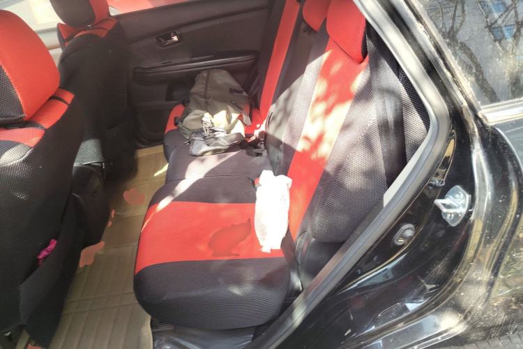 Used BYD S6 2013 Jingyue Edition 2.0L Manual Luxury Model 5 Seats
