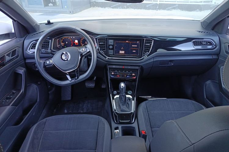 Used Volkswagen T-ROC 2020 280TSI DSG Two-Wheel-Drive Luxury Version Center Console