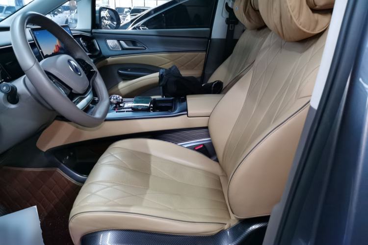 Used Denza D9 2022 DM-i 970 Four-Wheel Drive Prestige Model