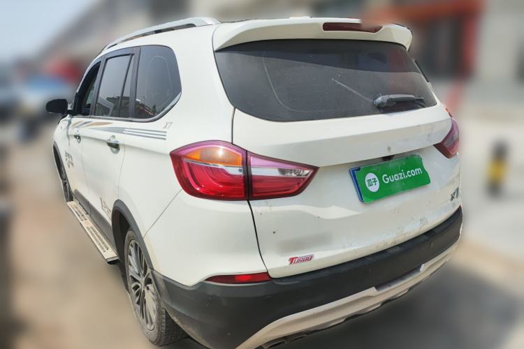 Used SWM X7 2017 1.5T automatic smart version 7 seats Rear Left 45 Deg