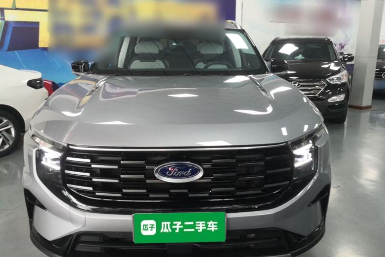 Used Ford Edge 2023 Ford Explorer L 2.0T EcoBoost Two-Wheel Drive 7-Seater Luxury Model Front