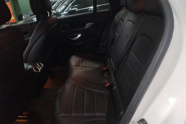 Used Mercedes-Benz GLC 2017 GLC 260 4MATIC Dynamic Edition Left Rear Seat