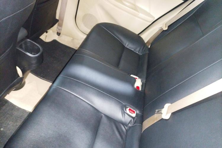 Used Toyota YARiS L Zhi Xiang 2019 1.5E CVT Dynamic Edition China VI compliant Left Rear Seat