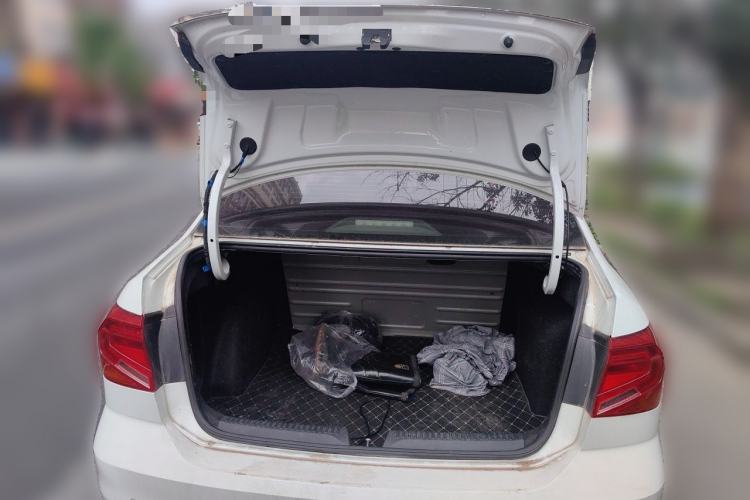 Used Volkswagen Jetta 2017 1.4L Manual Comfort Model Trunk