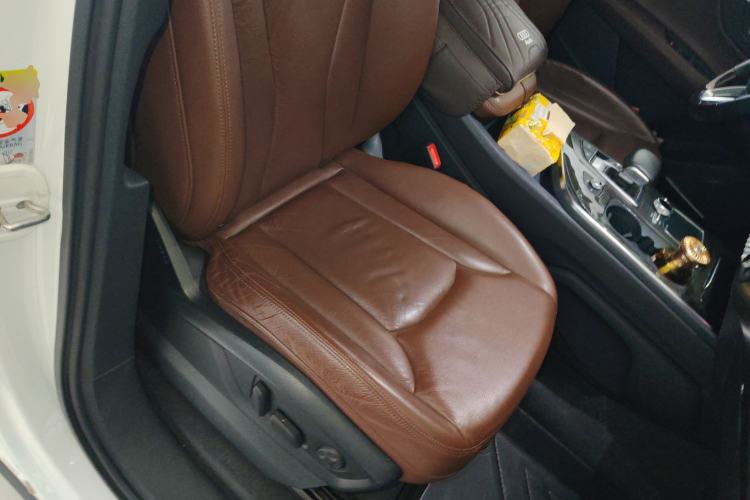 Used Audi Q7 2016 45 TFSI Technology Edition Right Front Seat