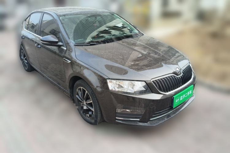 Used Skoda Octavia 2017 1.6L Manual Smart Drive Edition