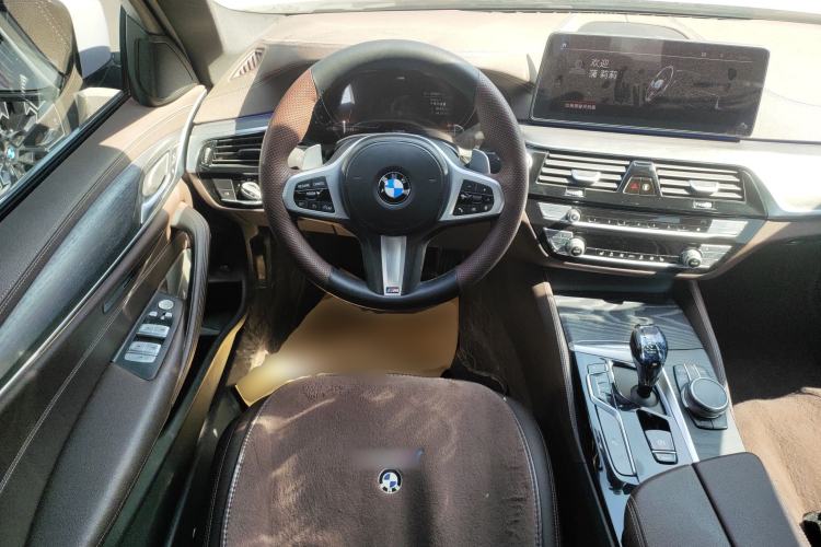Used BMW 5 Series 2021 Facelifted 530Li Leading Edition M Sport Package Steering Wheel