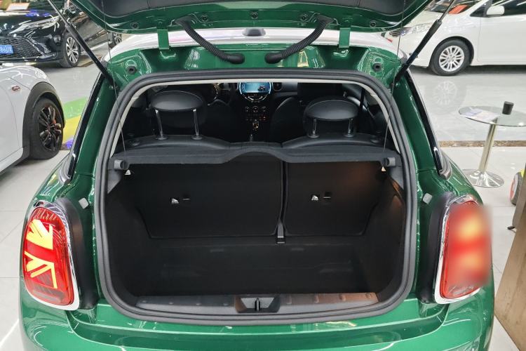 Used MINI MINI 2022 1.5T COOPER Classic Edition