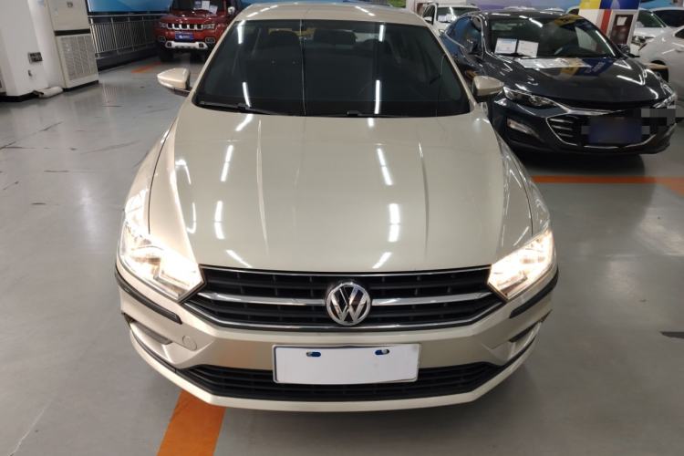 Used Volkswagen Bora 2017 1.6L Automatic Fashion Model