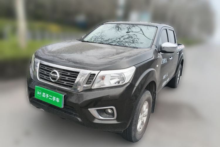 Used Nissan Navara 2017 2.5L Manual Two-Wheel Drive Luxury Edition QR25