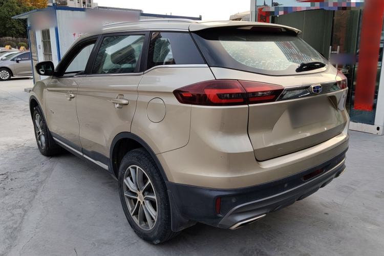 Used Geely Auto Emgrand X7 Sport 2018 1.8TD Automatic Two-Wheel Drive Smart Connect 4G Internet Edition
