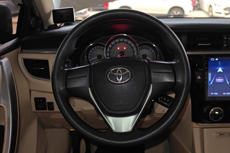 Used Toyota Corolla 2014 1.6L CVT GL Steering Wheel