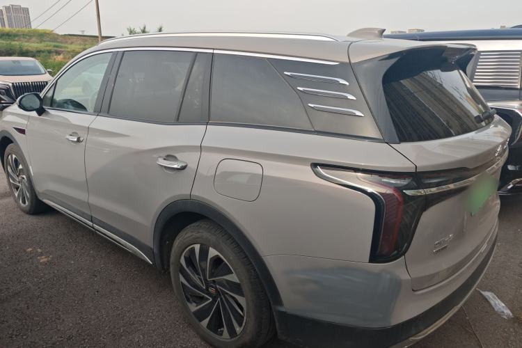 Used Hongqi HS7 PHEV 2024 2.0T PHEV Four-Wheel-Drive Flagship Edition 6 Seats
