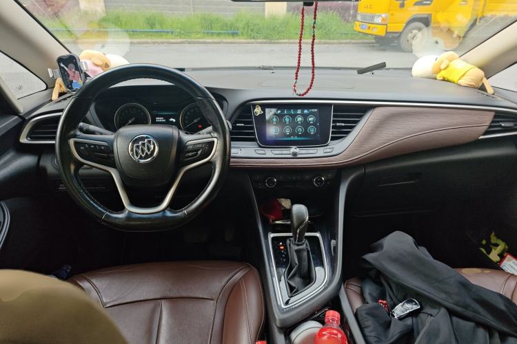 Used Buick GL6 2018 18T 6-Seater Luxury Model
