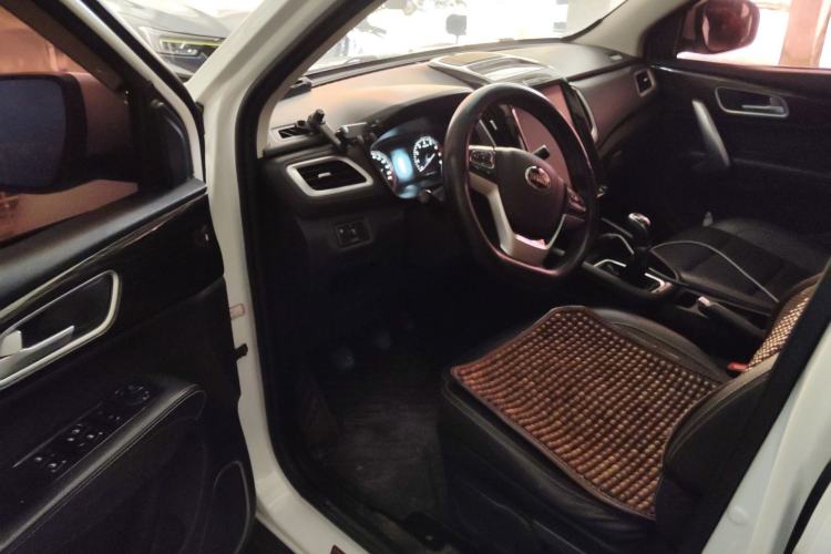 Used SWM X7 2016 1.5T Manual Luxury Edition 7 Seats
