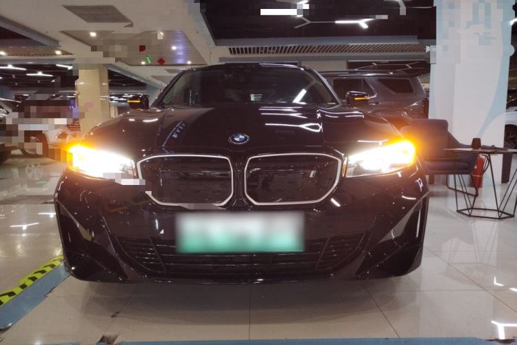 Used BMW i3 2024 eDrive 40 L Midnight Edition
