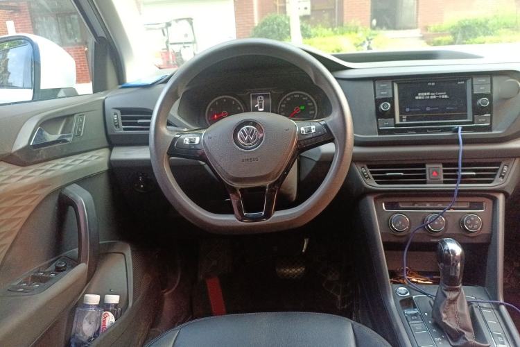 Used Volkswagen Tharu 2019 280TSI Two-Wheel-Drive Trend Edition China V Standard Steering Wheel