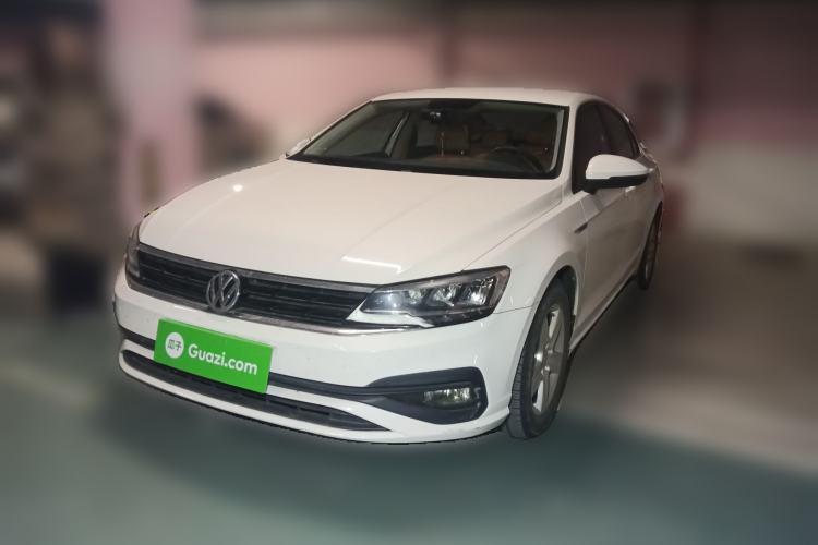 Used Volkswagen Lamando 2019 230TSI DSG Fashion Edition China V Standard
