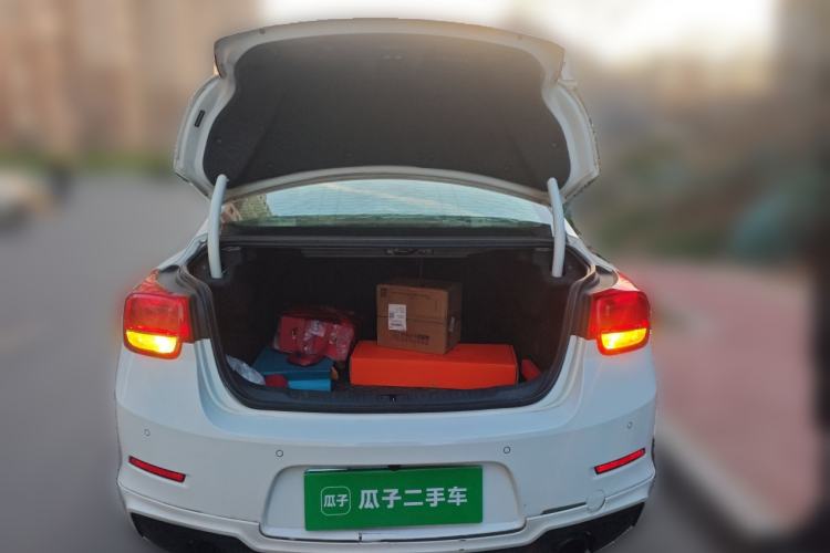 Used Chevrolet Malibu 2014 2.0L Automatic Luxury Edition Trunk