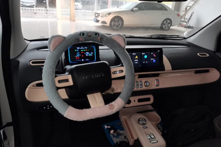 Used CHANGAN NEVO Lumin 2022 301km Honey-Sweet Version
