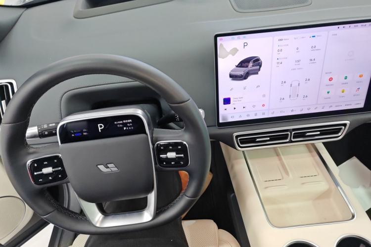 Used Li Auto L8 2025 Ultra Smart Refreshed Edition Center Console