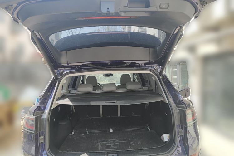 Used Volkswagen ID.6 X 2021 Pro Smart Long-Range Edition Trunk