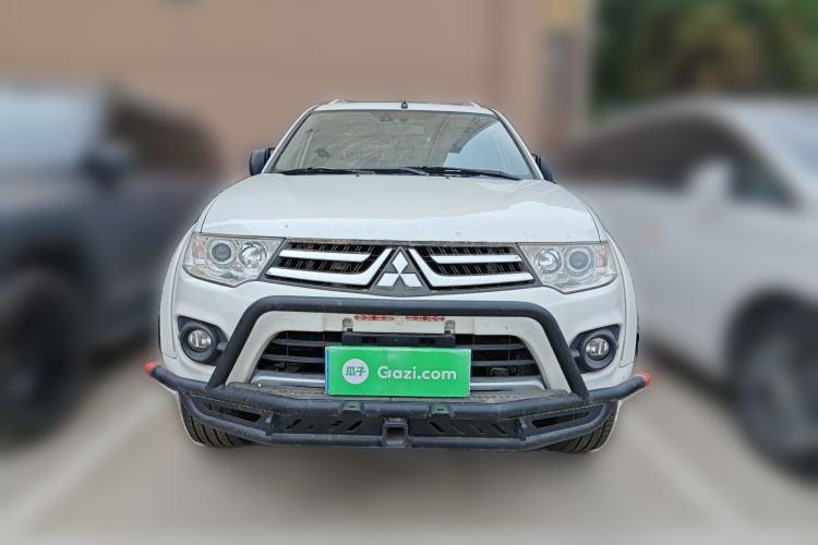 Used Mitsubishi Pajero Sport 2013 3.0L Automatic 4x4 Flagship Edition Front
