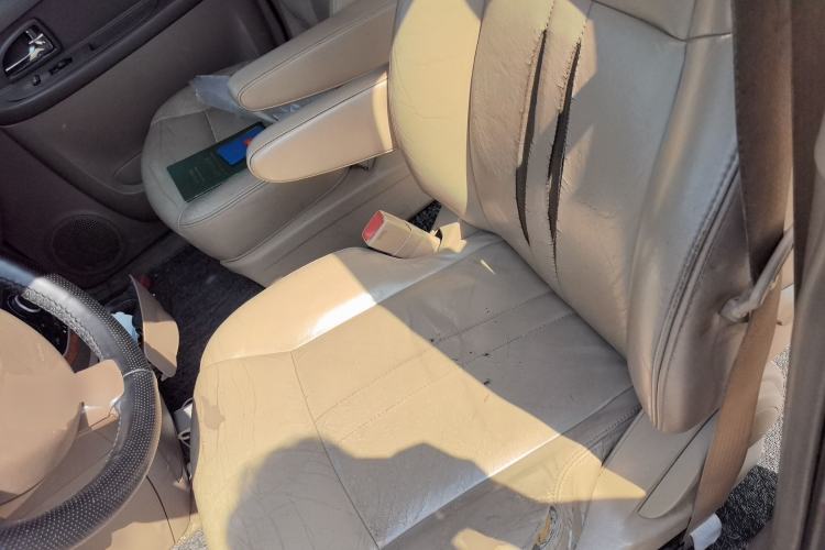 Used Buick GL8 2011 2.4L LT Executive Edition