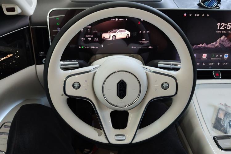 Used Hima S800 2025 Model, Pure Electric Starlight Premium Edition, 5 Seats
