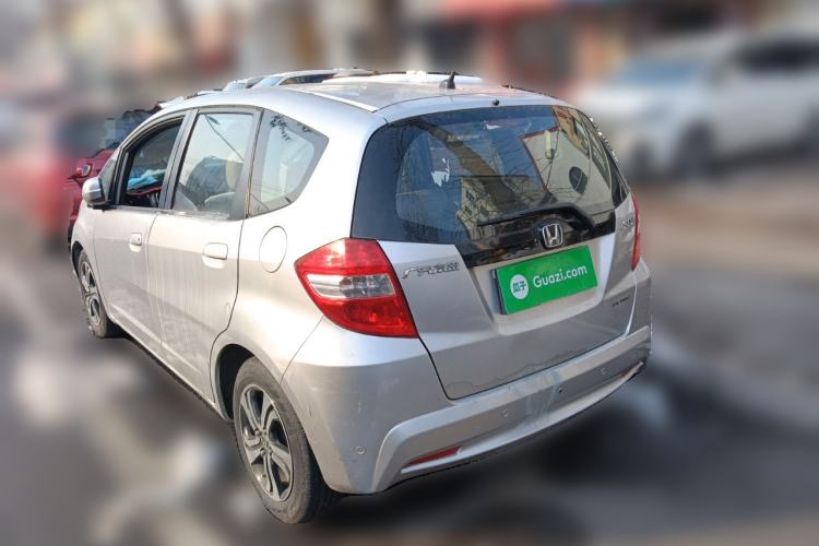 Used Honda Fit 2011 1.3L automatic comfort version
