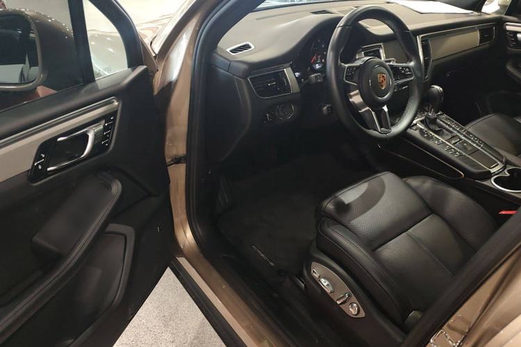 Used Porsche Macan 2017 Macan 2.0T
