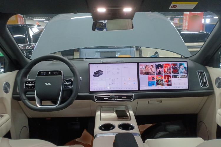 Used Li Auto L8 2025 Ultra Smart Refreshed Edition Center Console