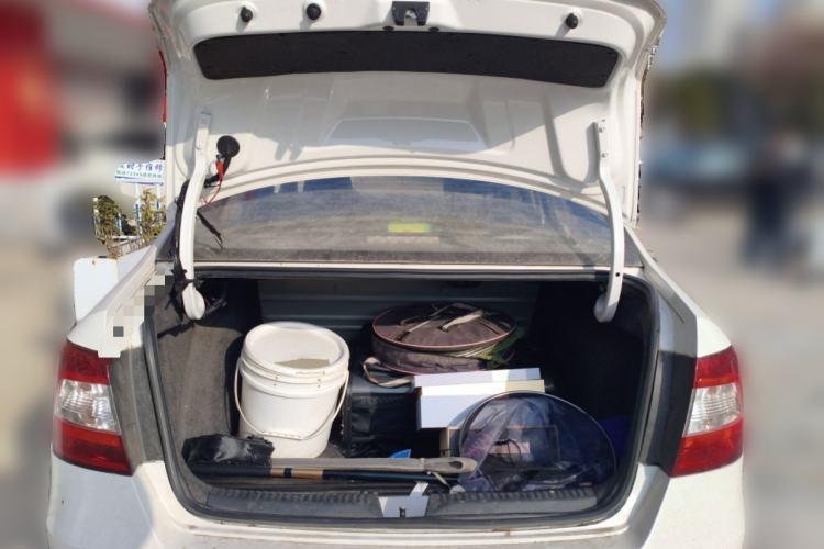 Used Skoda Rapid 2016 1.6L Manual Front-Wheel-Drive Version
