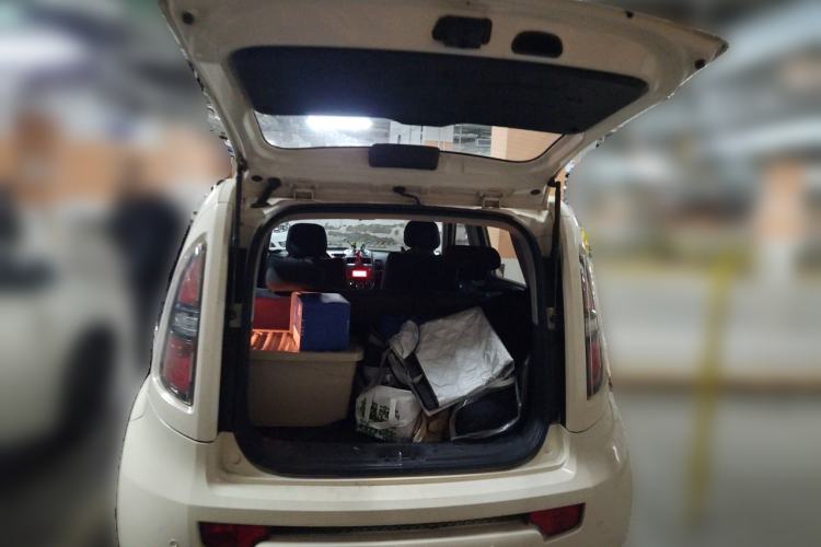 Used Kia Soul 2012 1.6L MT GL Trunk