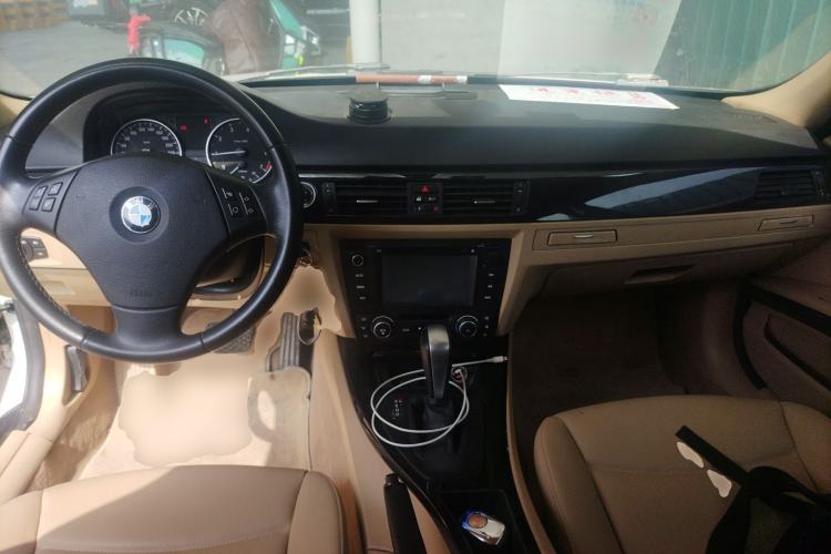 Used BMW 3 Series 2012 318i Leading Model
