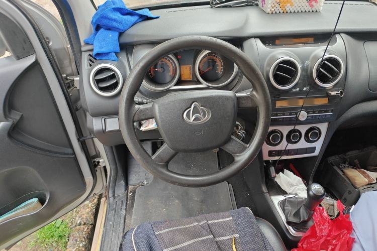 Used CHANGAN KAICHENG Ounuo S 2014 1.5L Base Version Steering Wheel