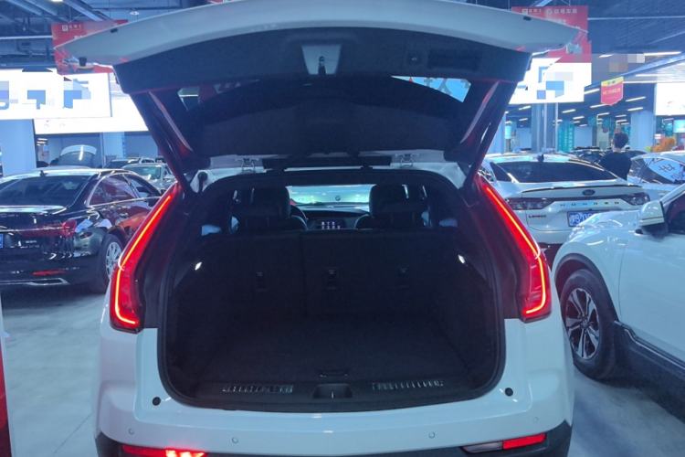 Used Cadillac XT4 2021 28T Two-Wheel Drive Leading Version