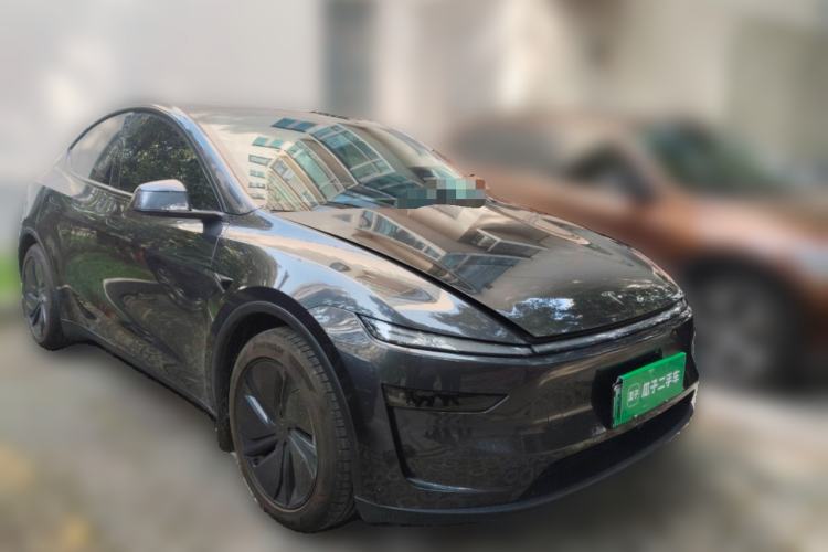 Used Tesla Model Y 2025 Long-Range All-Wheel Drive First Edition